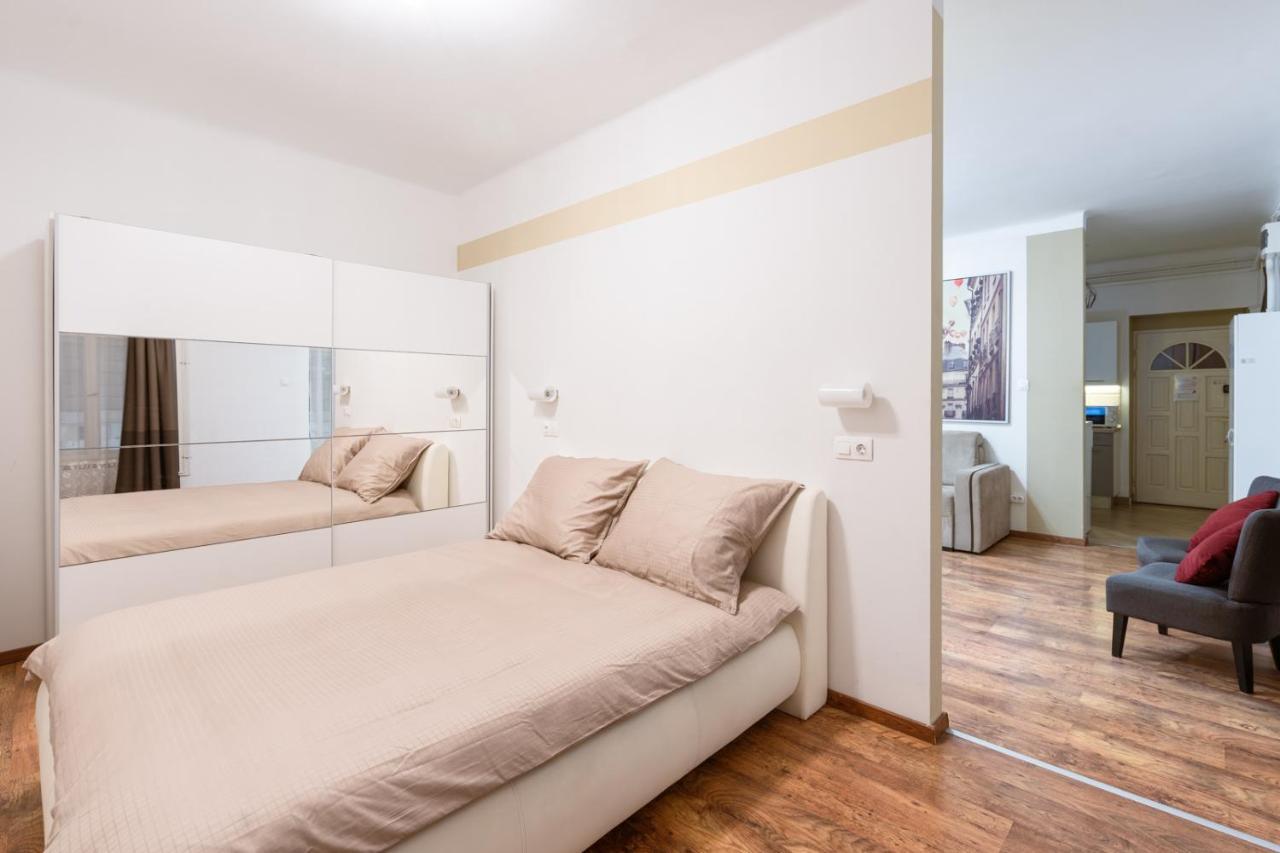 Central Seven Erzsebet Krt Budapest Ngoại thất bức ảnh