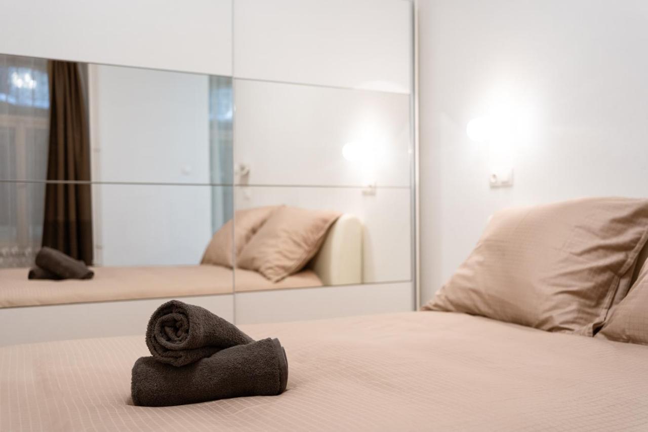 Central Seven Erzsebet Krt Budapest Ngoại thất bức ảnh
