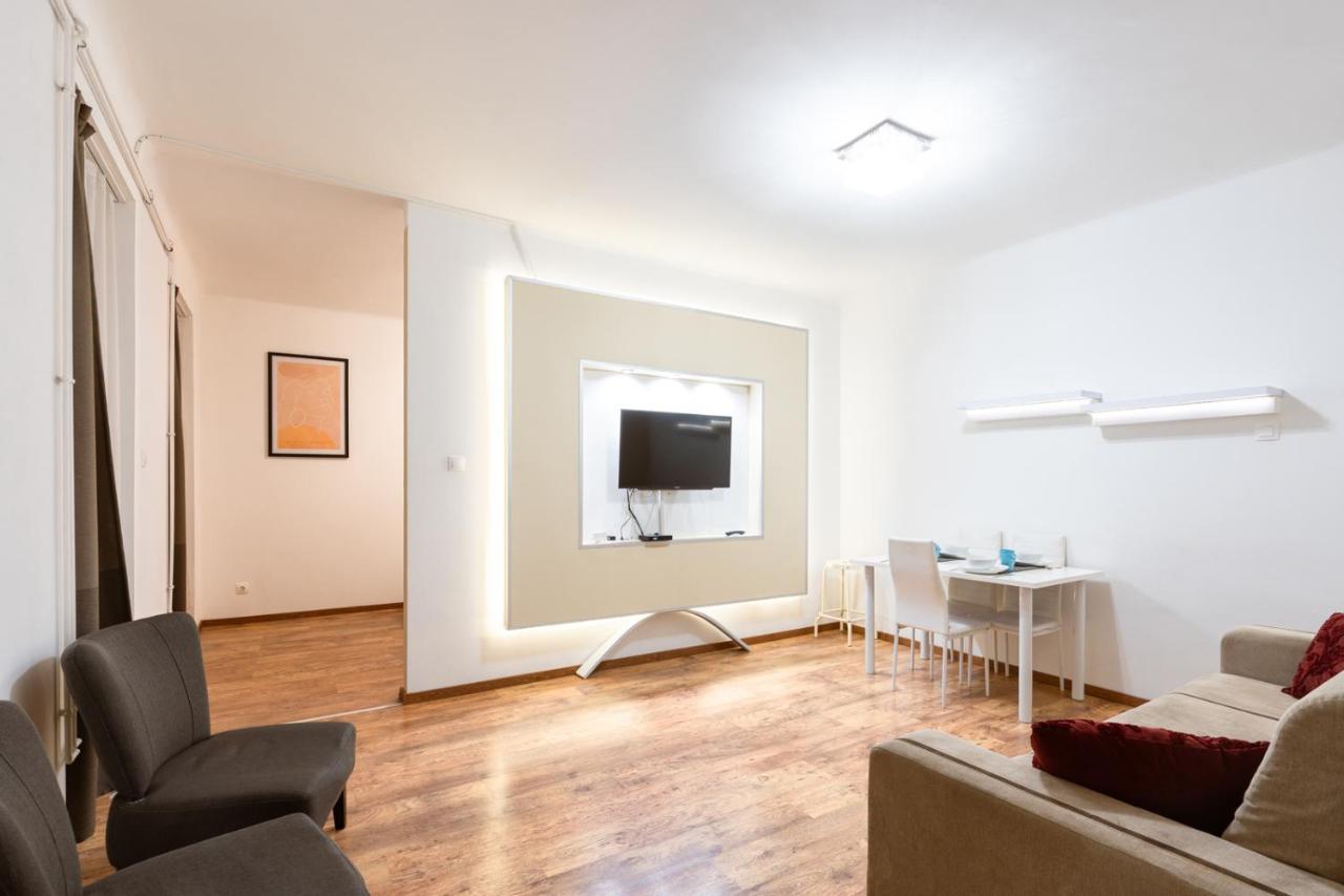 Central Seven Erzsebet Krt Budapest Ngoại thất bức ảnh
